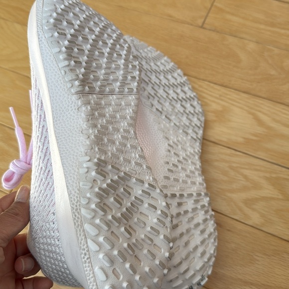 Allbirds Women's Light Pink Sneakers size 10 - Picture 6 of 11